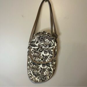 Vintage tapestry bag floral crossbody purse tan button zipper adjustable strap